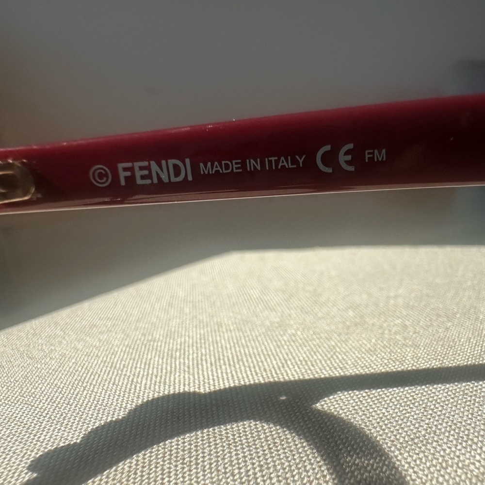 Fendi Round Burgundy Frames with Pearl Temple Accents never worn.. - Picture 9 of 16